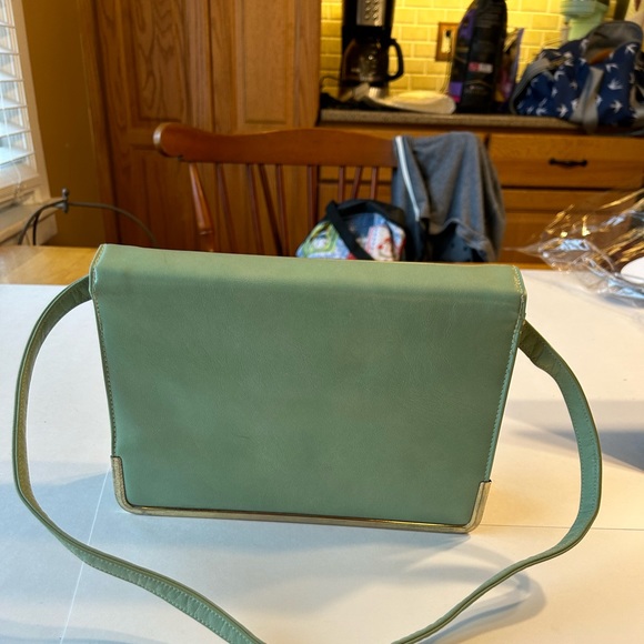 Vintage Markay Leather Clutch Hand Bag Green Gold Trim - Picture 9 of 14